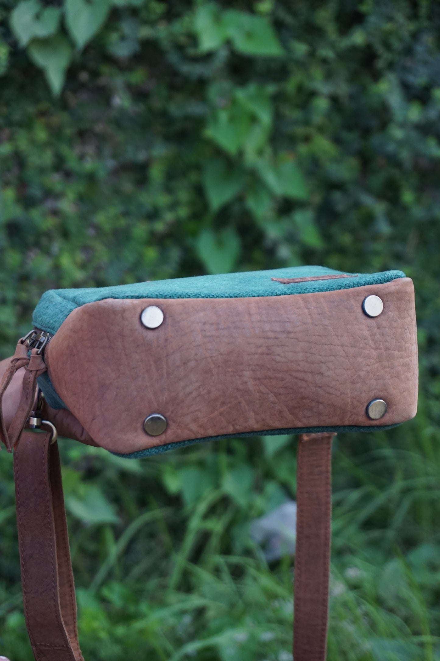 Sale - Box Sling In Bottle Green