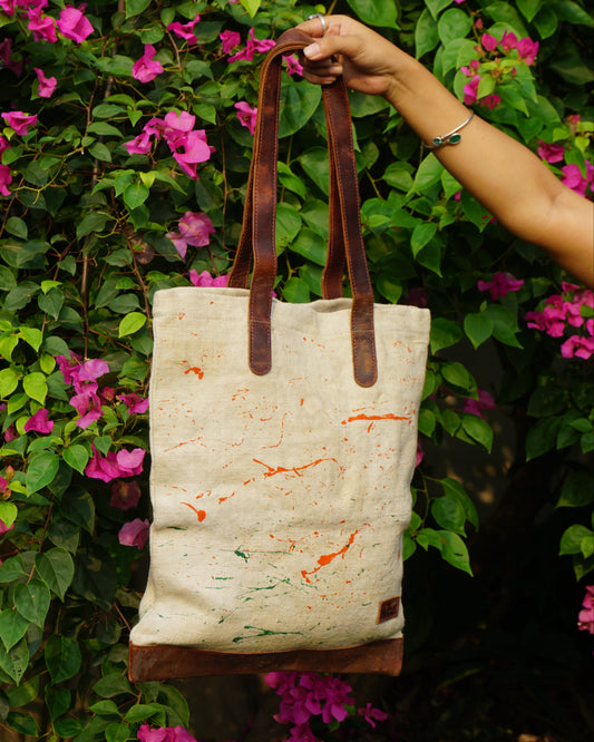 Sale - Book bag in white