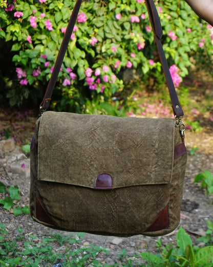Sale - Chief in Brown