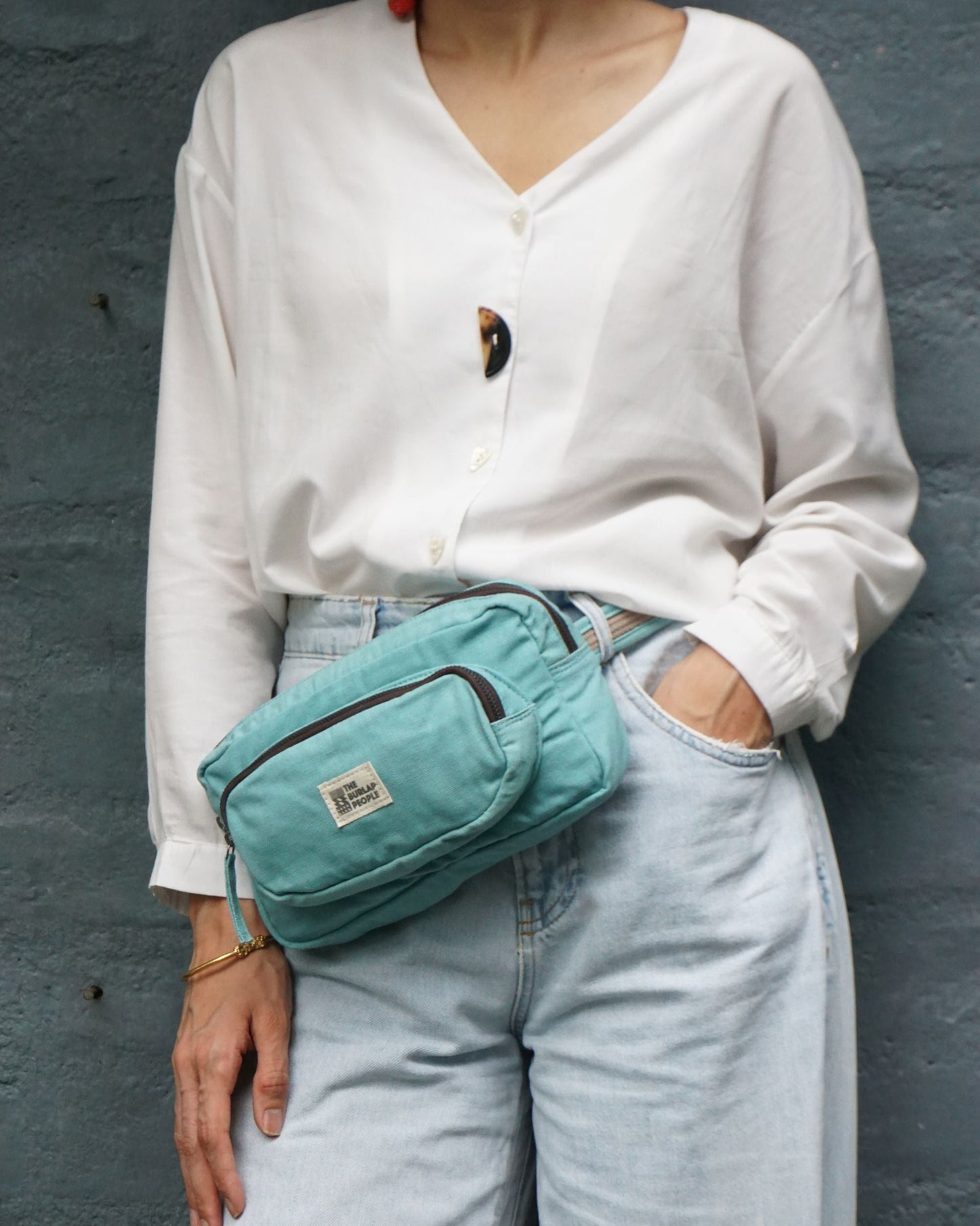 The Travel Light Pack