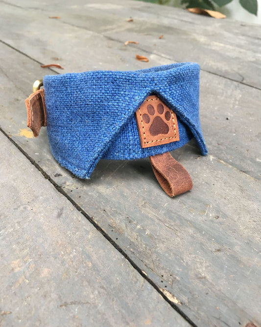 The Friends of Felix Collar