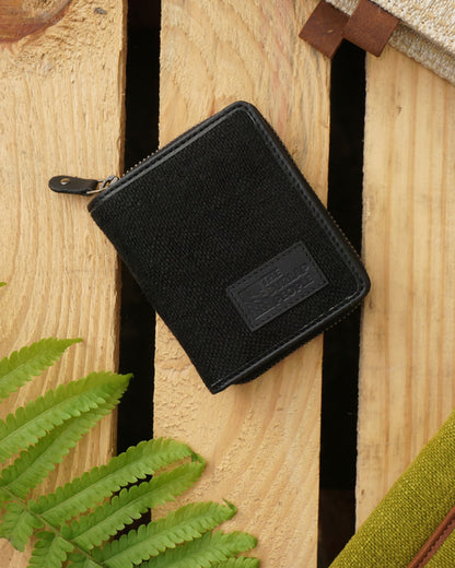 The Chota Flip Zip Wallet
