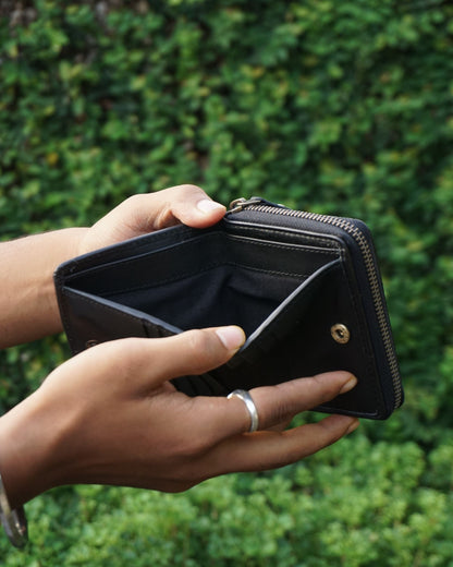 The Chota Flip Zip Wallet