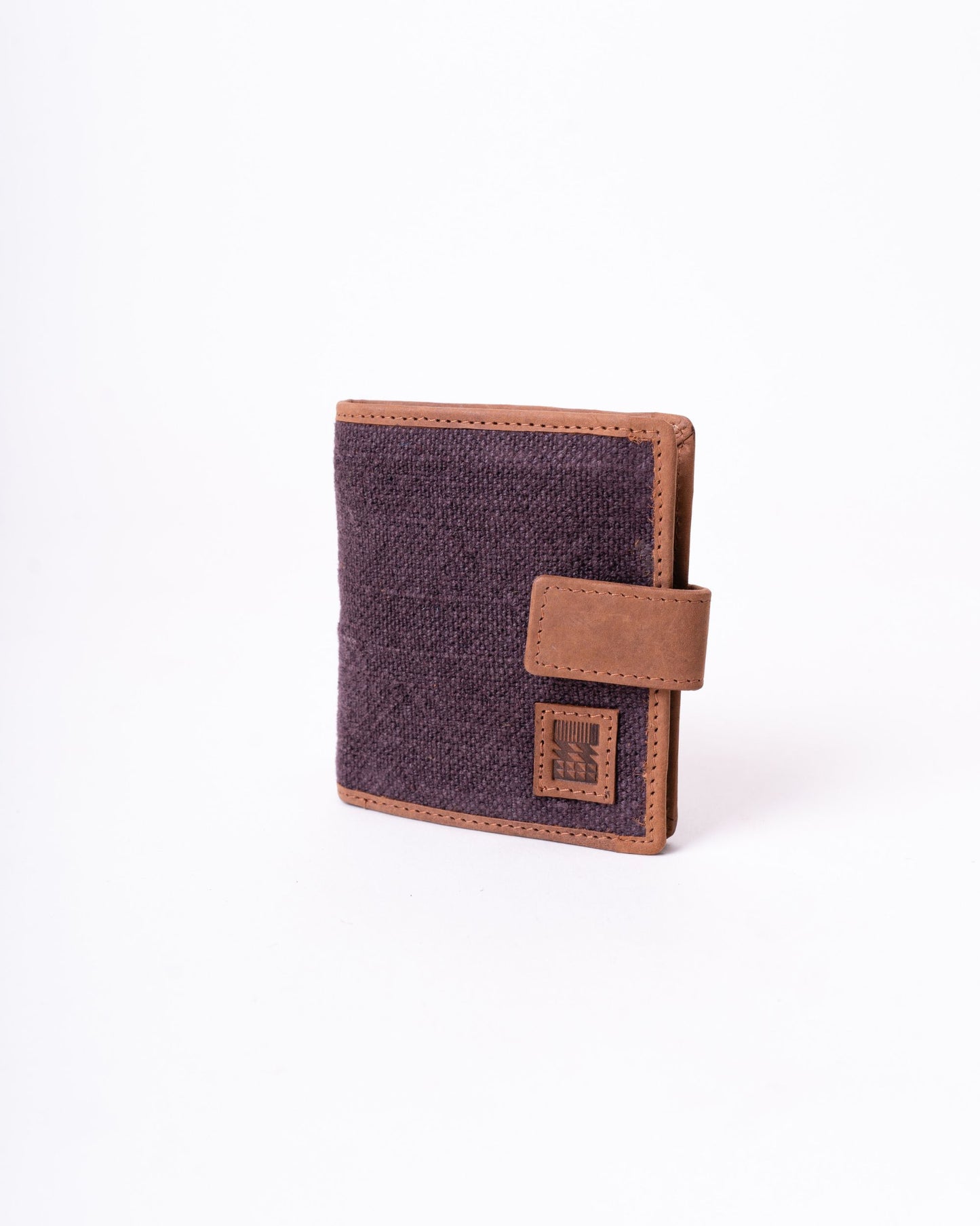 The Flip Wallet with Button Enclosure in Olive
