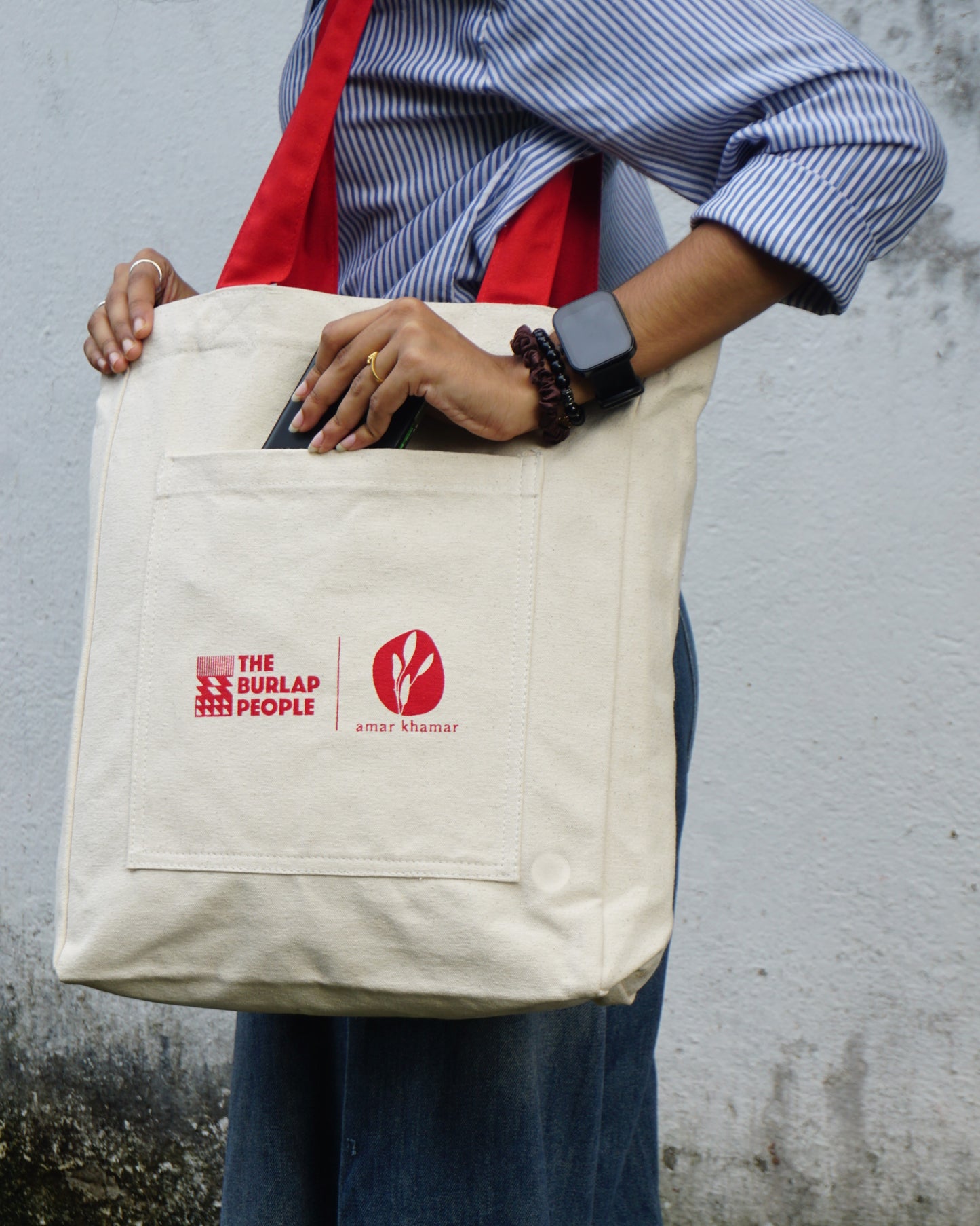 Amar Khamar x The Burlap People : Shaak Shobji tote bag
