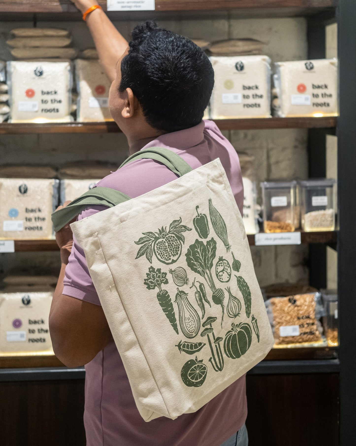 Amar Khamar x The Burlap People : Shaak Shobji tote bag